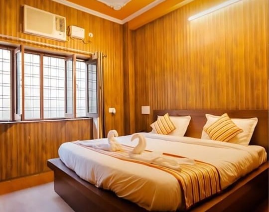 Hotel for sale tapovan Laxman jhula rishikesh